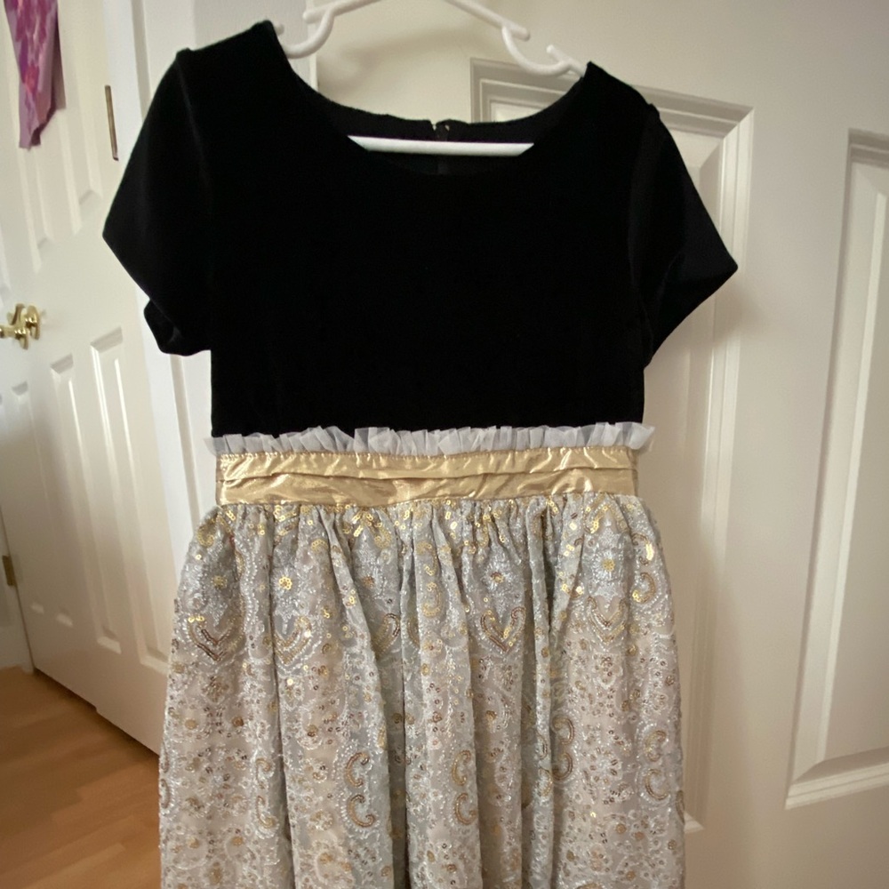 Elegant Black and Gold Dress